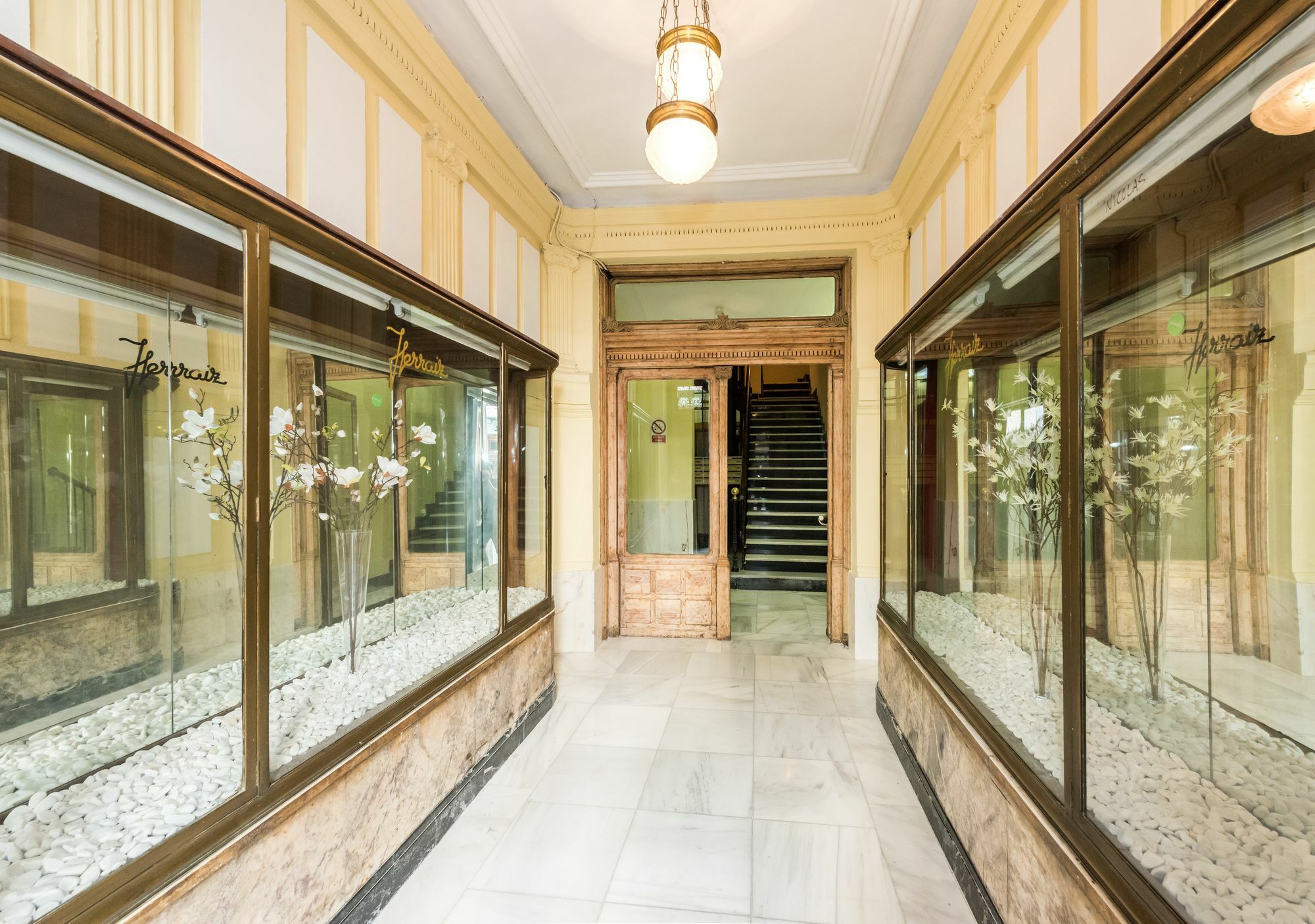 Chueca Boutique Apartment Madrid Ngoại thất bức ảnh