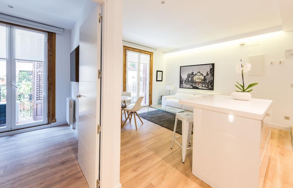 Chueca Boutique Apartment Madrid Ngoại thất bức ảnh